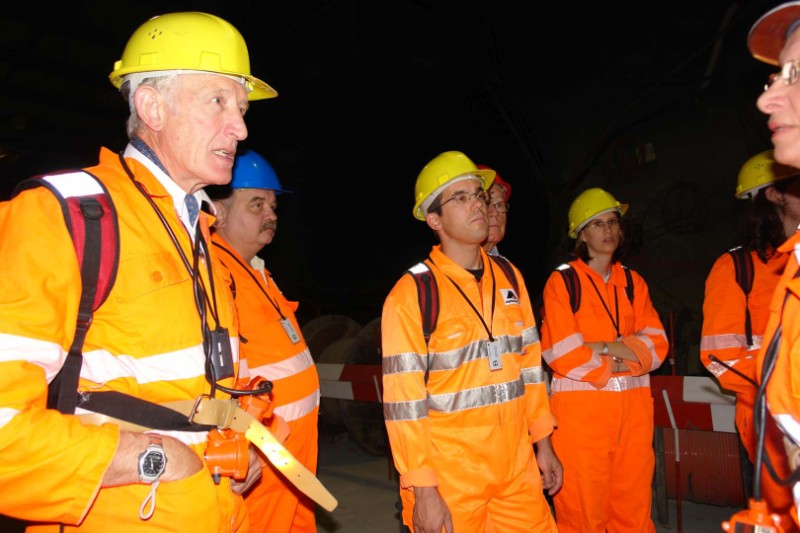2007_09_Alumni_Gottardo_DSC05308_A_1080.jpg -                                